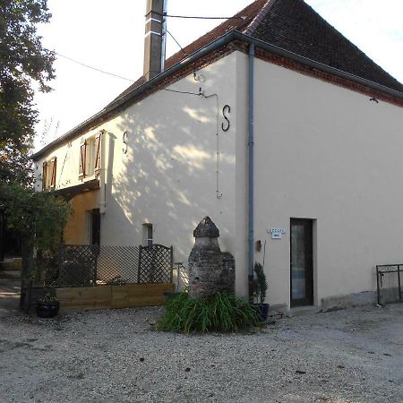 Chez Scallan B&B Sens sur Seille Exteriör bild